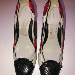 Elegant Tri-Color Snakeskin Pumps